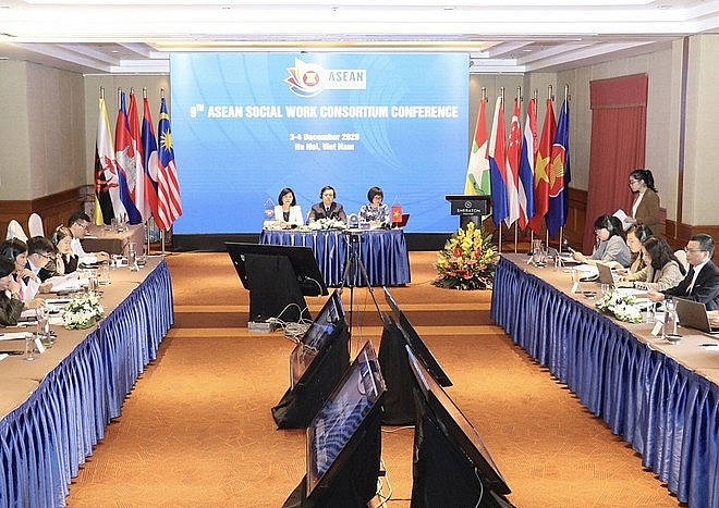 ASEAN thúc đẩy công nhận và phát triển công tác xã hội như một nghề ASEAN thúc đẩy công nhận và phát triển công tác xã hội như một nghề
