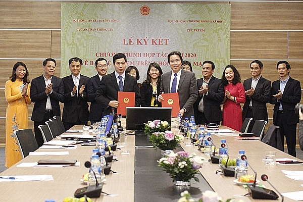 7 nội dung trong kế hoạch phối hợp về bảo vệ và hỗ trợ trẻ em trên không gian mạng 7 nội dung trong kế hoạch phối hợp về bảo vệ và hỗ trợ trẻ em trên không gian mạng