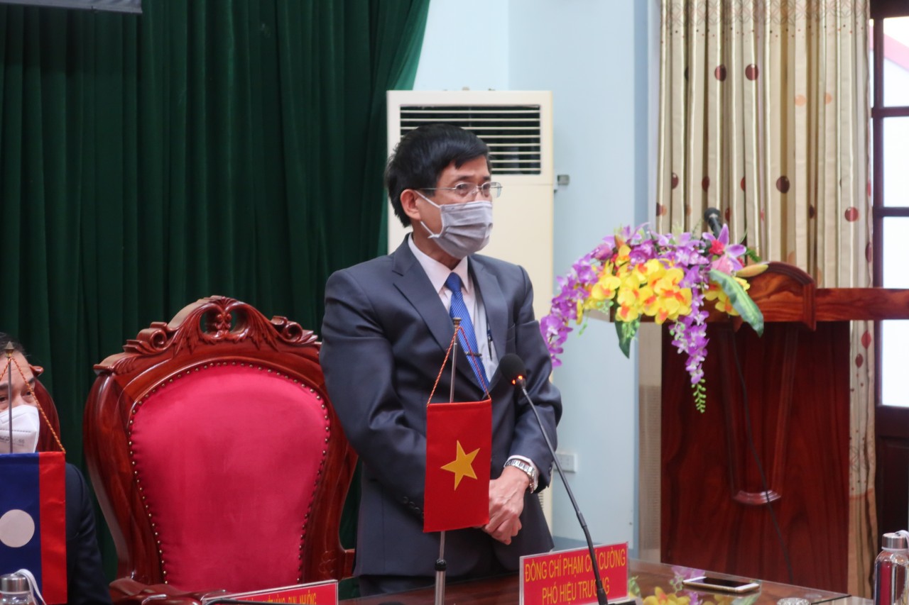 Đại sứ quán Lào đánh giá cao Trường Cao đẳng Thái Nguyên trong đào tạo học sinh, sinh viên nước bạn Đại sứ quán Lào đánh giá cao Trường Cao đẳng Thái Nguyên trong đào tạo học sinh, sinh viên nước bạn