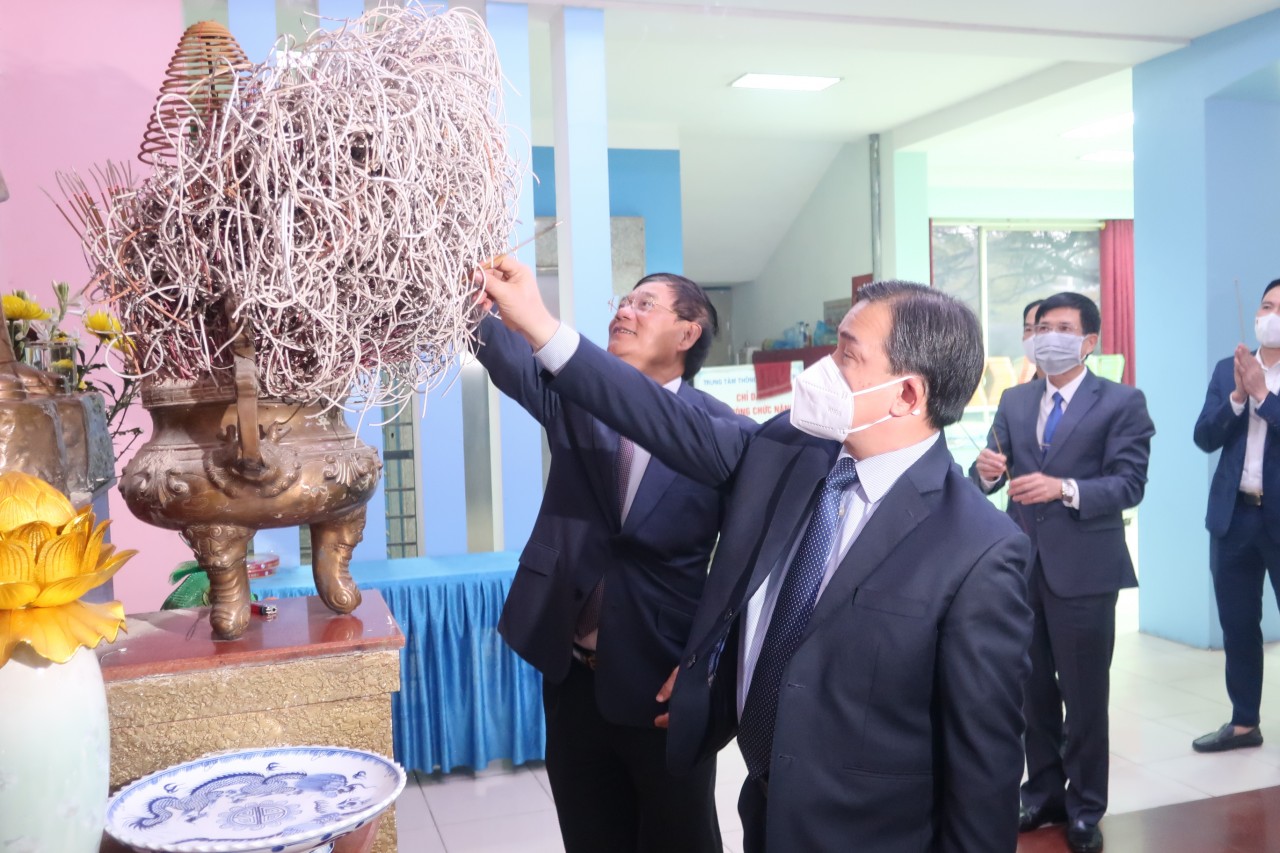 Đại sứ quán Lào đánh giá cao Trường Cao đẳng Thái Nguyên trong đào tạo học sinh, sinh viên nước bạn Đại sứ quán Lào đánh giá cao Trường Cao đẳng Thái Nguyên trong đào tạo học sinh, sinh viên nước bạn