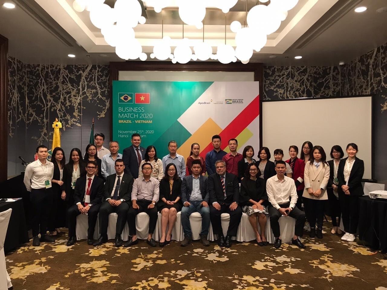 Triển khai nhiều hơn các hoạt động giao lưu kinh tế trực tuyến giữa Việt Nam - Brazil Triển khai nhiều hơn các hoạt động giao lưu kinh tế trực tuyến giữa Việt Nam - Brazil
