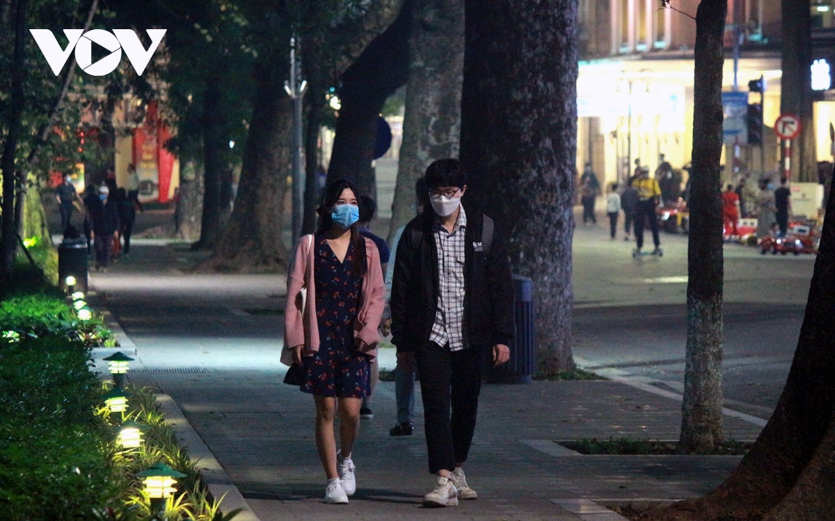 Photo: ZIng News In photos: Hanoi reopens weekend pedestrian zone in Old Quarter