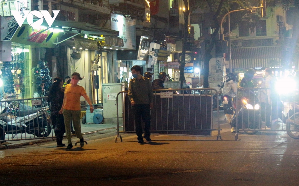 Photo: ZIng News In photos: Hanoi reopens weekend pedestrian zone in Old Quarter