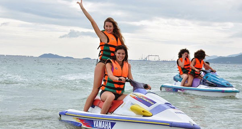 Most Exciting Water Sports in Mui Ne Top fascinating water sports in Mui Ne