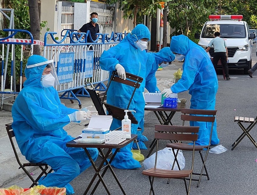 Vietnam Covid-19 Updates (March 20): Daily Infections Falls by 12,500 to 150,000 Vietnam Covid-19 Updates (March 20): Daily Infections Falls by 12,500 to 150,000