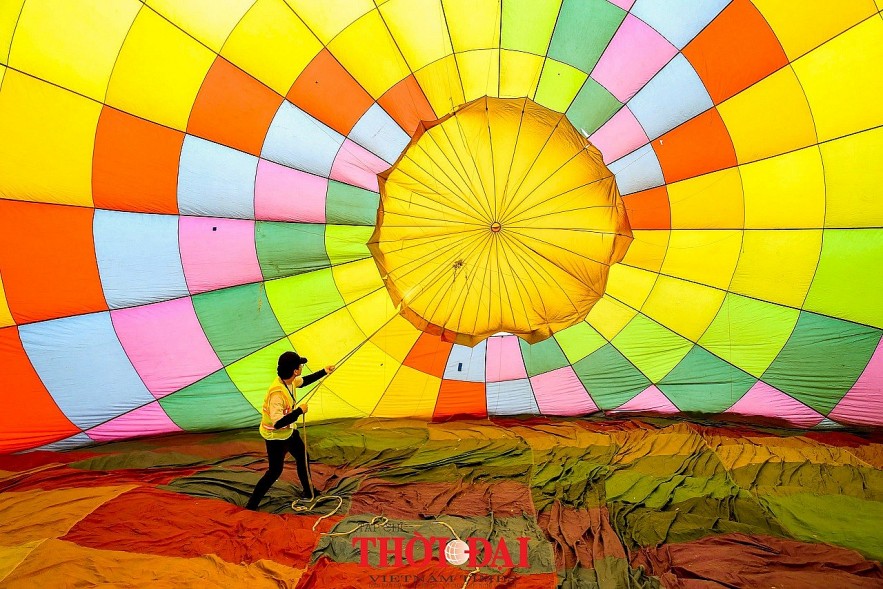 Photo: Air Balloons Colorize Hanoi's Sky Photo: Air Balloons Colorize Hanoi's Sky