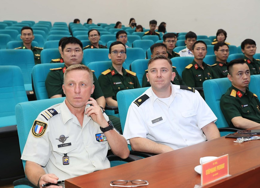 In Photos: Vietnam opens UN staff officer training course In Photos: Vietnam opens UN staff officer training course