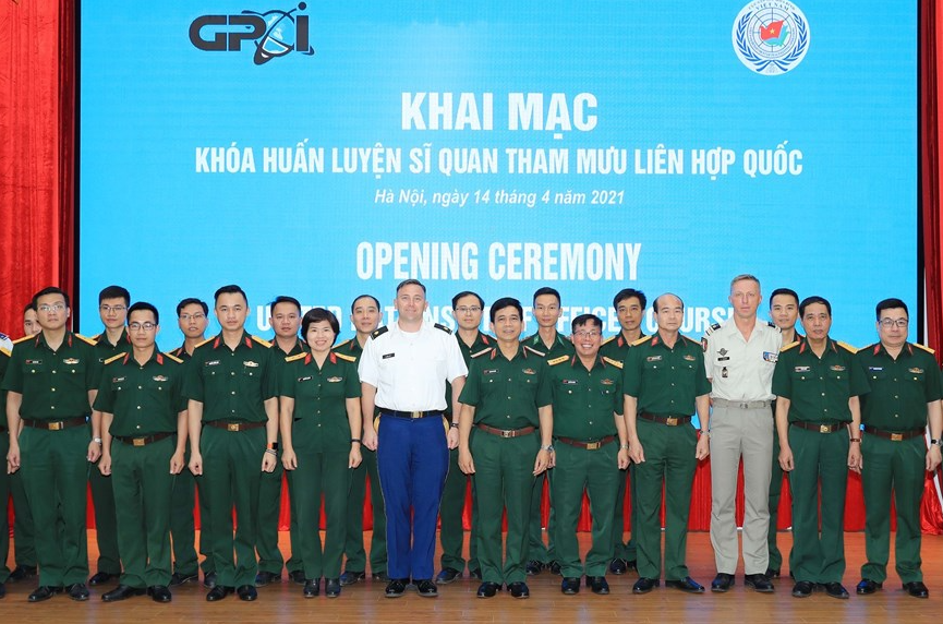 In Photos: Vietnam opens UN staff officer training course In Photos: Vietnam opens UN staff officer training course