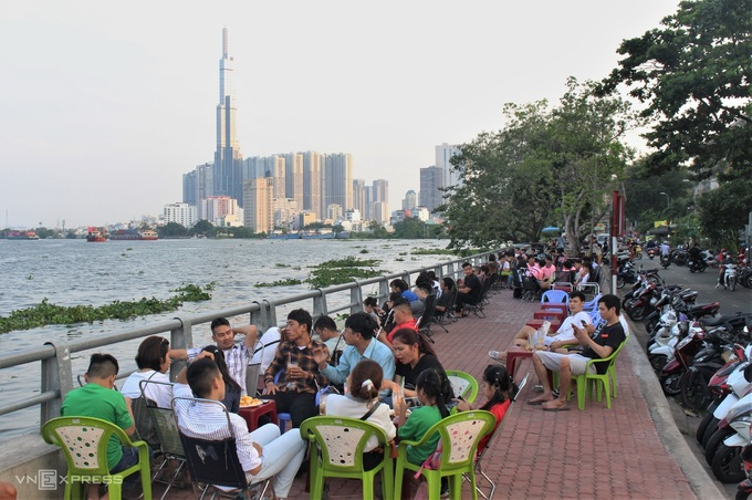 Thanh Da Peninsula - Meeting point to enjoy Saigon's nightlife Thanh Da Peninsula - Meeting point to enjoy Saigon's nightlife
