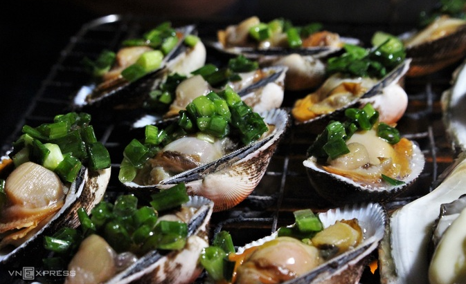 Thanh Da Peninsula - Meeting point to enjoy Saigon's nightlife Thanh Da Peninsula - Meeting point to enjoy Saigon's nightlife