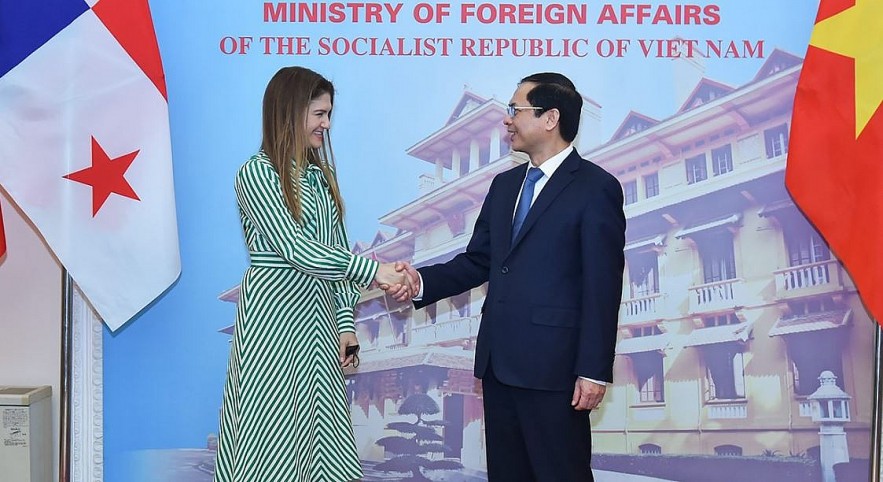Vietnam, Panama Work to Boost Relations Across All Fields Vietnam, Panama Work to Boost Relations Across All Fields