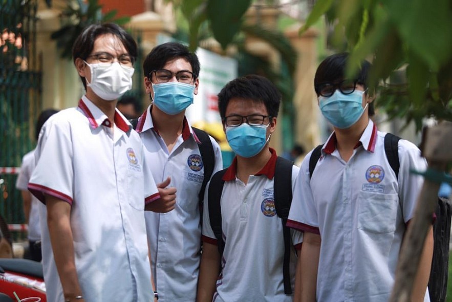 Vietnam Covid-19 Updates (April 8): Daily Deaths Fall to Record Low of 21 Vietnam Covid-19 Updates (April 8): Daily Deaths Fall to Record Low of 21