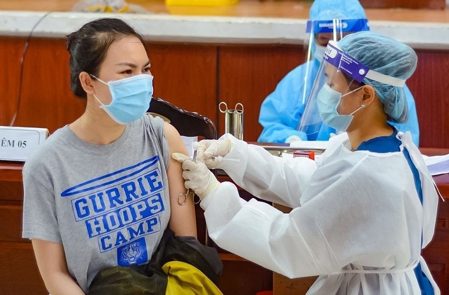 Vietnam Covid-19 Updates (April 16): More Than 20,000 New Cases Vietnam Covid-19 Updates (April 16): More Than 20,000 New Cases