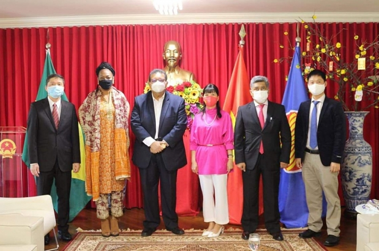 Vietnam hopes to strengthen cooperation with Surinam and Bolivia in all fields Vietnam hopes to strengthen cooperation with Surinam and Bolivia in all fields