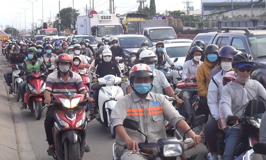 Vietnam Business & Weather Briefing (May 9): Gold Price Dropped, Heavy Rain Forecasted Vietnam Business & Weather Briefing (May 9): Gold Price Dropped, Heavy Rain Forecasted