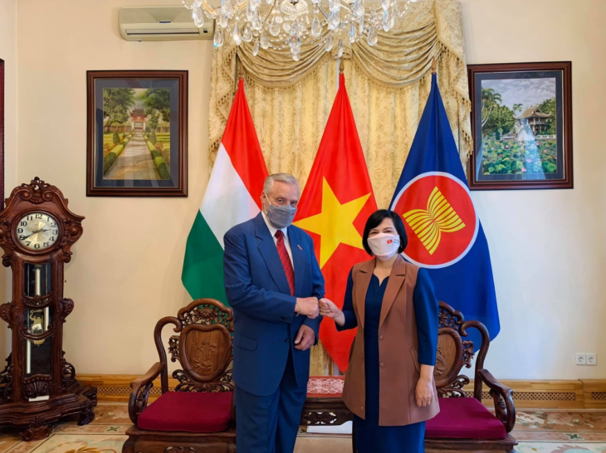 Promoting Hungary-Vietnam people-to-people diplomacy Promoting Hungary-Vietnam people-to-people diplomacy