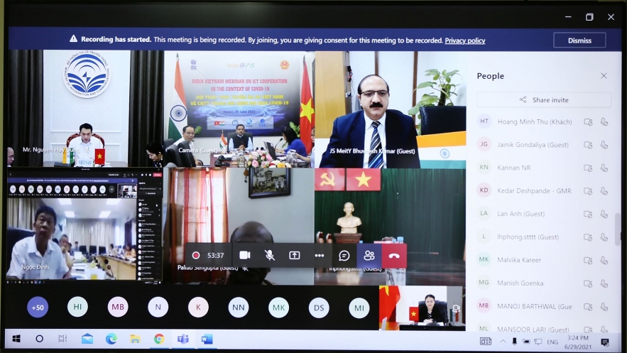 VUFO President Attends India - Vietnam Webinar on ICT Cooperation During Pandemic VUFO President Attends India - Vietnam Webinar on ICT Cooperation During Pandemic