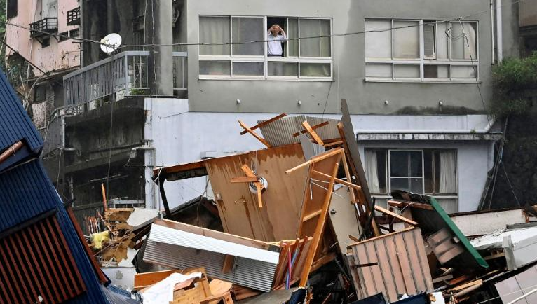 Mudslide Wipes out Homes in Japan: Never Lived Through Anything Like This Mudslide Wipes out Homes in Japan: Never Lived Through Anything Like This