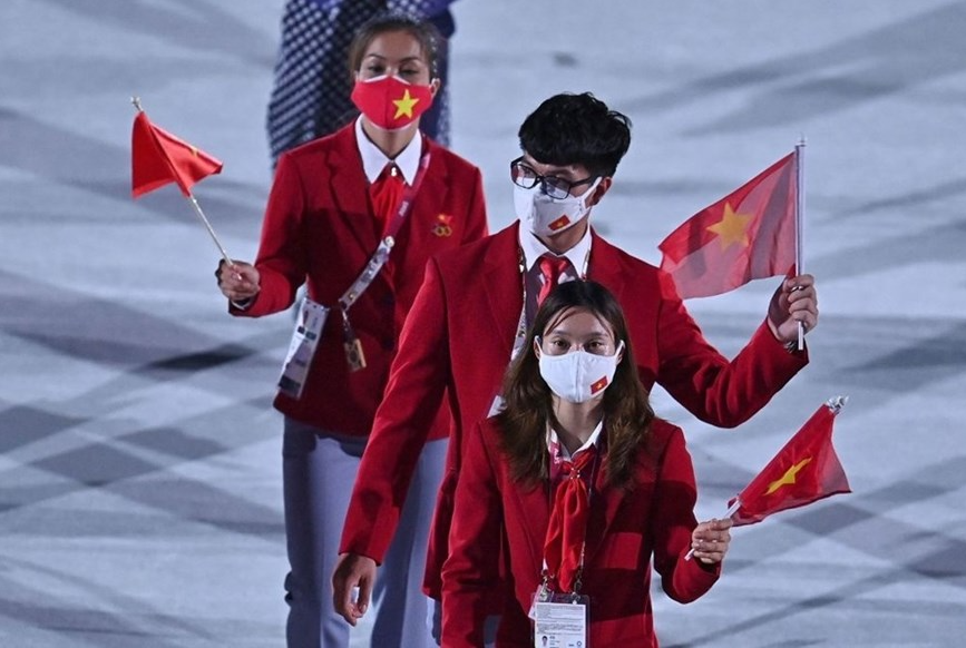 In Photo: Vietnamese Delegation Marches At Tokyo Olympics Opening Ceremony In Photo: Vietnamese Delegation Marches At Tokyo Olympics Opening Ceremony
