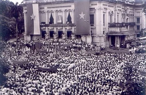 Algerian press spotlights significance of August Revolution Algerian press spotlights significance of August Revolution