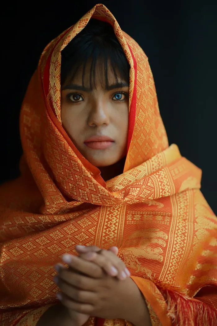 Vietnamese Girl with Different-Colored Eyes Stuns the World Vietnamese Girl with Different-Colored Eyes Stuns the World