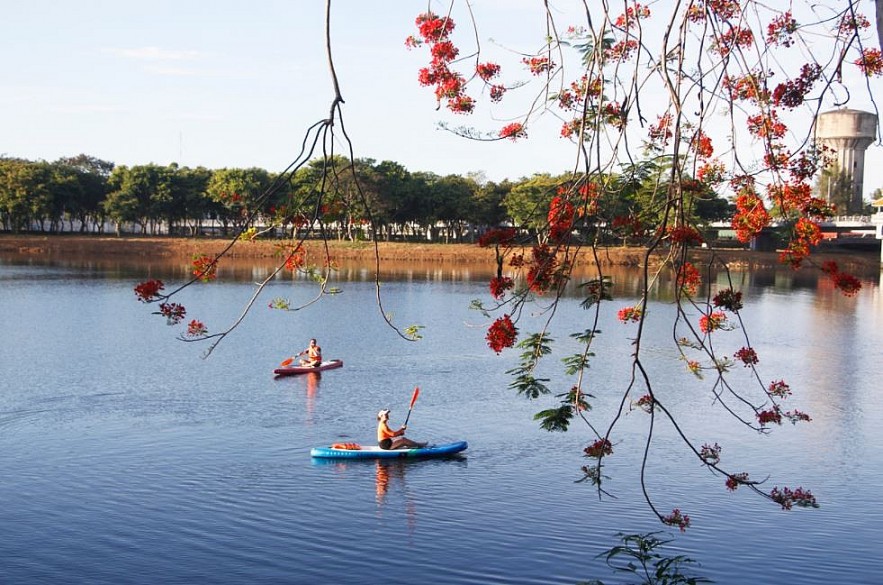 SUP Surfing on Huong River: Admiring Hue from New Angles SUP Surfing on Huong River: Admiring Hue from New Angles