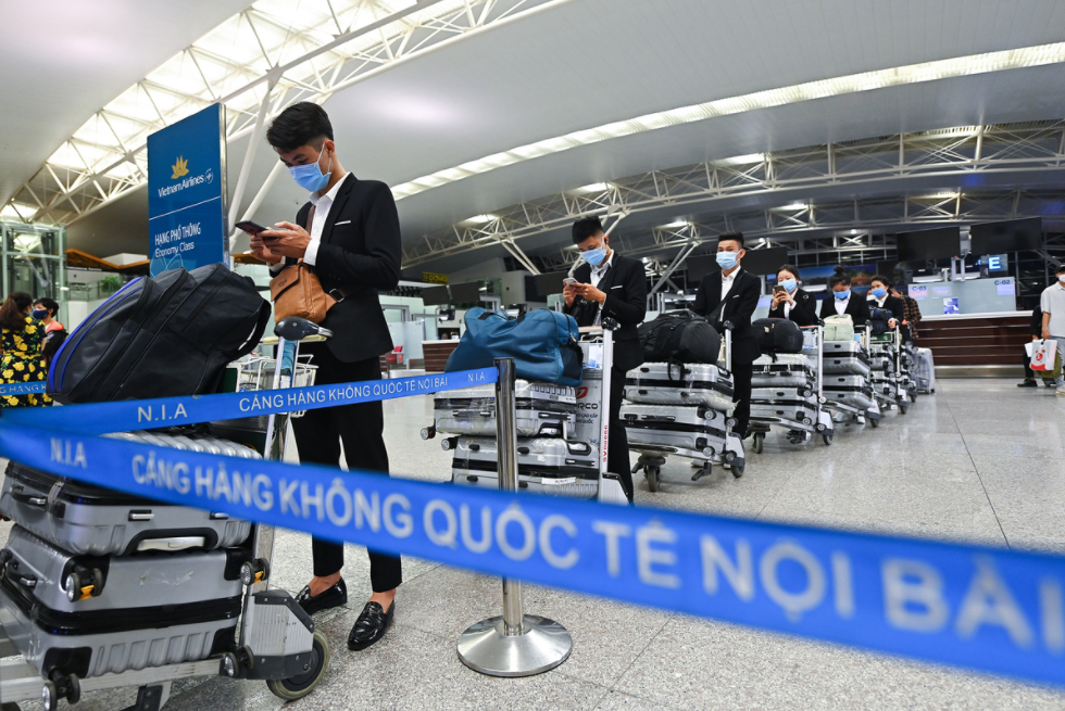 In Photo: Vietnam's first commercial international flight in COVID-19 context In Photo: Vietnam's first commercial international flight in COVID 19 context