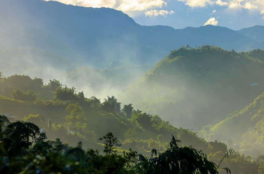 Early Autumn in Vietnamese Tourist Destinations Early Autumn in Vietnamese Tourist Destinations