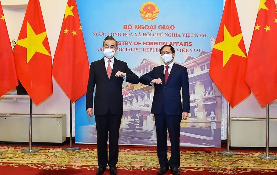 Vietnamese Leaders Welcome Chinese FM, Stress Need To Well Control Sea Disagreements Vietnamese Leaders Welcome Chinese FM, Stress Need To Well Control Sea Disagreements