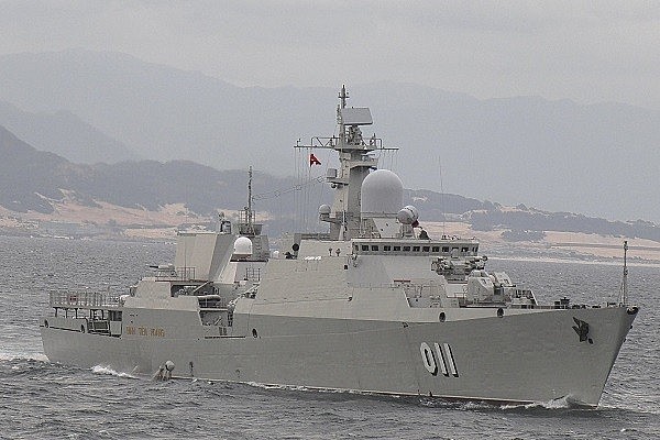 Vietnam's Navy Force Joins Exercises With Britain Frigate Vietnam's Navy Force Joins Exercises With Britain Frigate
