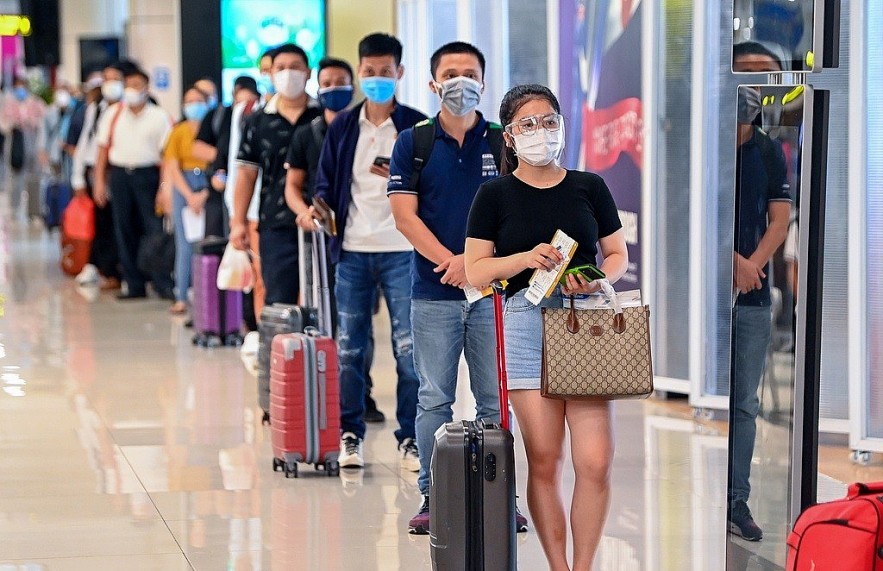 Vietnam Covid-19 Updates (October 12): 3,619 Fresh Cases, 115 Fatalities Recorded Vietnam Covid-19 Updates (October 12): 3,619 Fresh Cases, 115 Fatalities Recorded