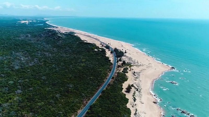Best Costal Roads in Vietnam Best Costal Roads in Vietnam