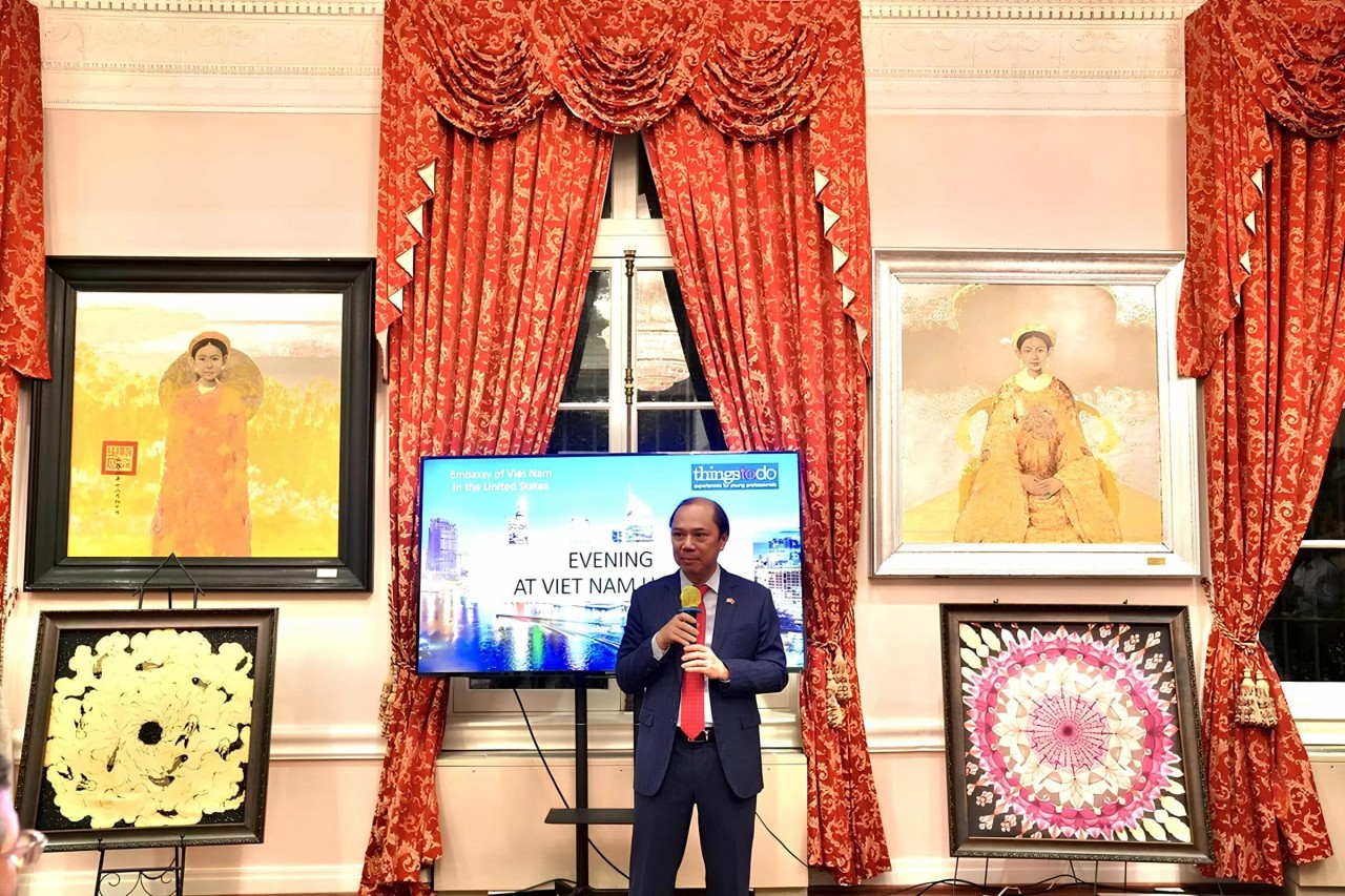 Vietnamese Ambassador to the US Nguyen Quoc Dung spoke at the event Vietnamese Ambassador to the US Nguyen Quoc Dung spoke at the event