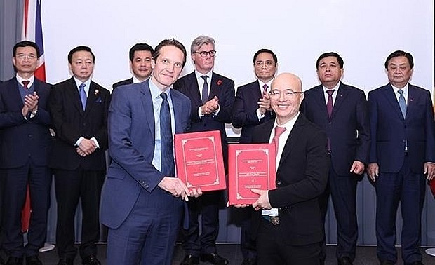 Vietnam - UK Sign 26 Cooperation Deals During Prime Minister's Visit Vietnam - UK Sign 26 Cooperation Deals During Prime Minister's Visit