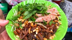 nam bo co nhung mon an tu khoai mi nao gay thuong nho cho du khach