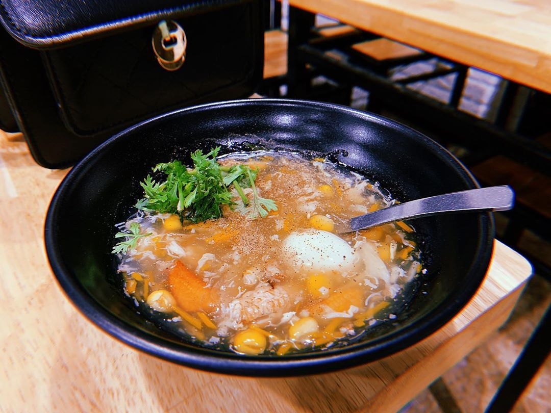 Ốc hương sốt trứng muối và các món hải sản ngon khi vi vu đến Vũng Tàu oc huong sot trung muoi va cac mon hai san ngon khi vi vu den vung tau