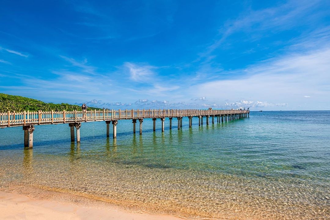 Khám phá đảo ngọc Phú Quốc - thiên đường du lịch biển của Việt Nam phu quoc co dia diem an choi gi ma gioi tre me tit den vay