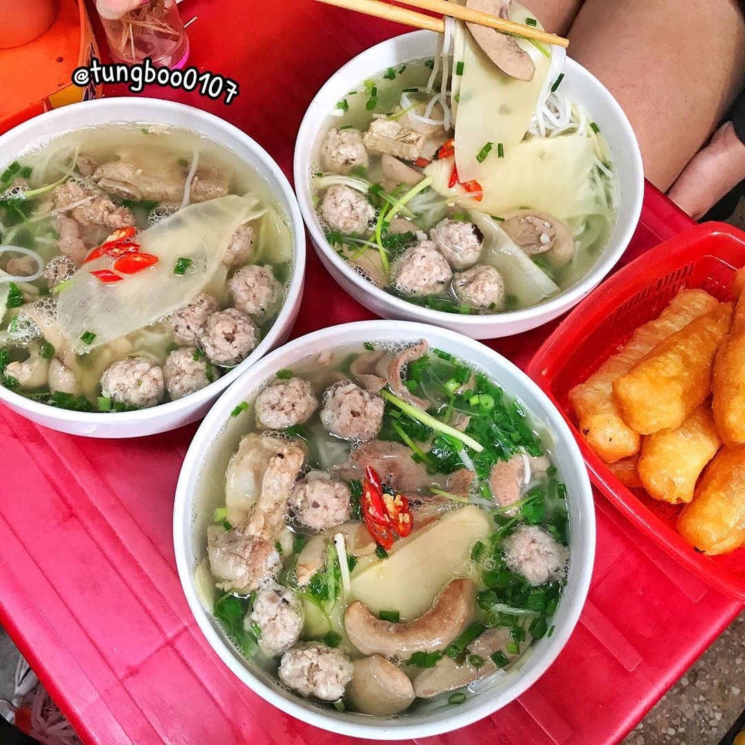 Những món bún nổi tiếng ở TP HCM nhung mon bun noi tieng o tp hcm lam say long thuc khach
