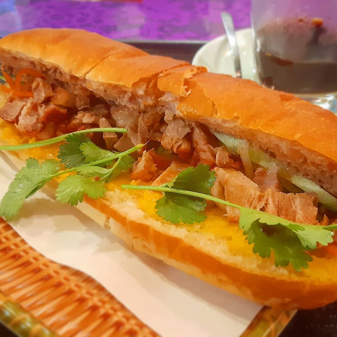 Khách du lịch thích ăn gì vào bữa sáng ở Việt Nam? khach du lich thich an gi vao bua sang o viet nam