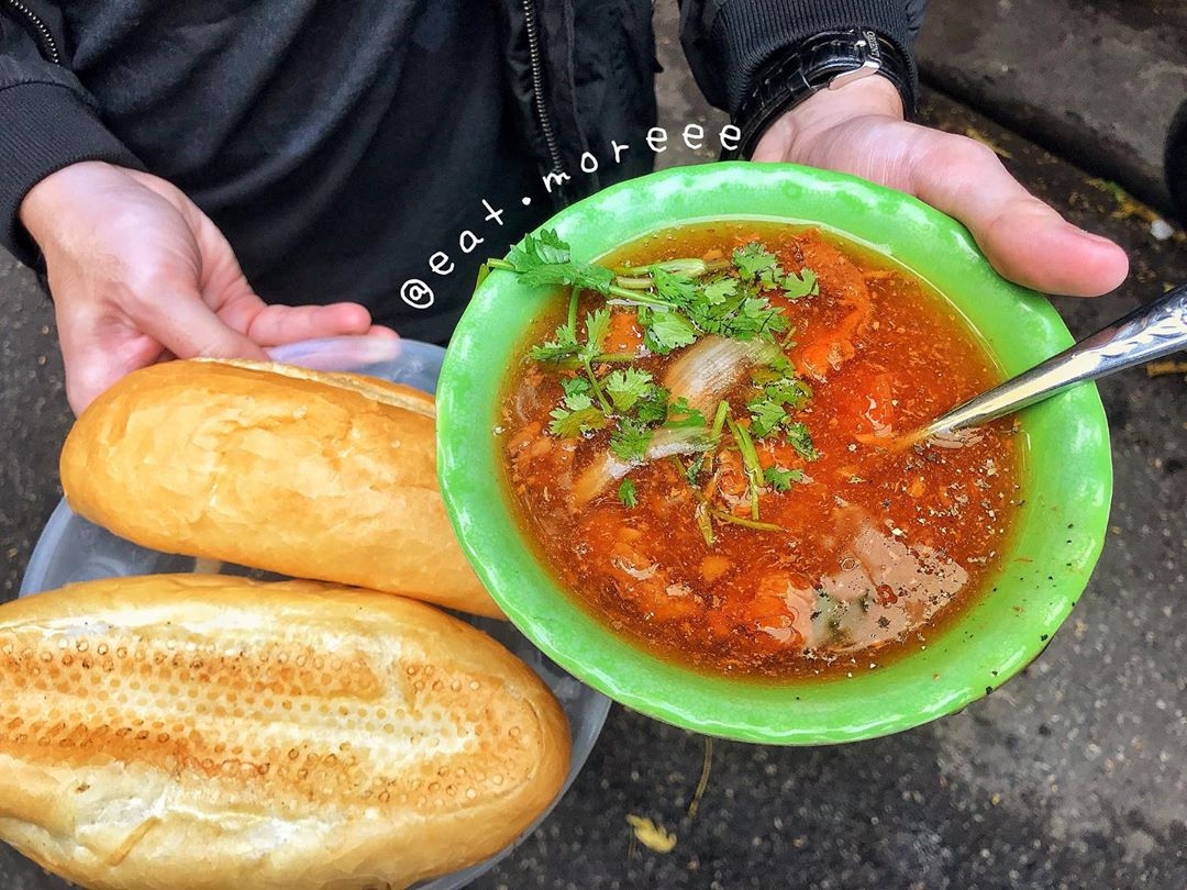 Khách du lịch thích ăn gì vào bữa sáng ở Việt Nam? khach du lich thich an gi vao bua sang o viet nam