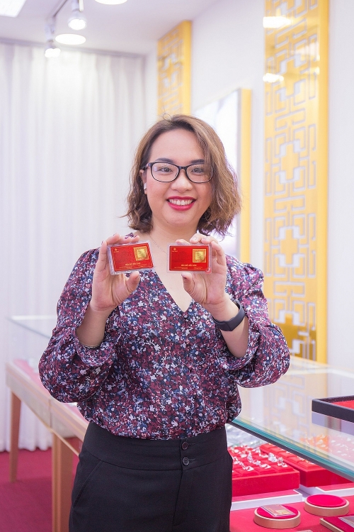 Mua vàng - “Độc chiêu” cầu tài lộc tháng bảo nguyệt khố?