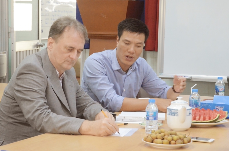 Ấn phẩm nghiên cứu đầu tiên được phát hành tại Đức về tranh chấp trên Biển Đông nha xuat ban duc phat hanh cuon sach dac biet ve bien dong
