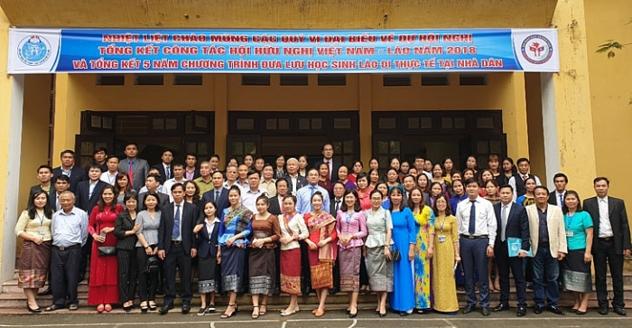500 lưu học sinh Lào trải nghiệm homestay Việt Nam 500 luu hoc sinh lao trai nghiem homestay o viet nam