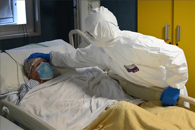 Diễn biến dịch COVID-19 tới 6h sáng 26/4: Thế giới có trên 2,9 triệu ca mắc Diễn biến dịch COVID-19 tới 6h sáng 26/4: Thế giới có trên 2,9 triệu ca mắc