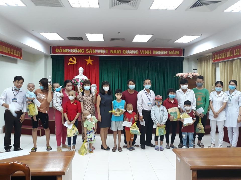 WWO trao 53 triệu đồng cho bệnh nhi ung thư và gia đình tại 2 Bệnh viện ở TP. Cần Thơ WWO trao 53 triệu đồng cho bệnh nhi ung thư và gia đình tại 2 Bệnh viện ở TP. Cần Thơ