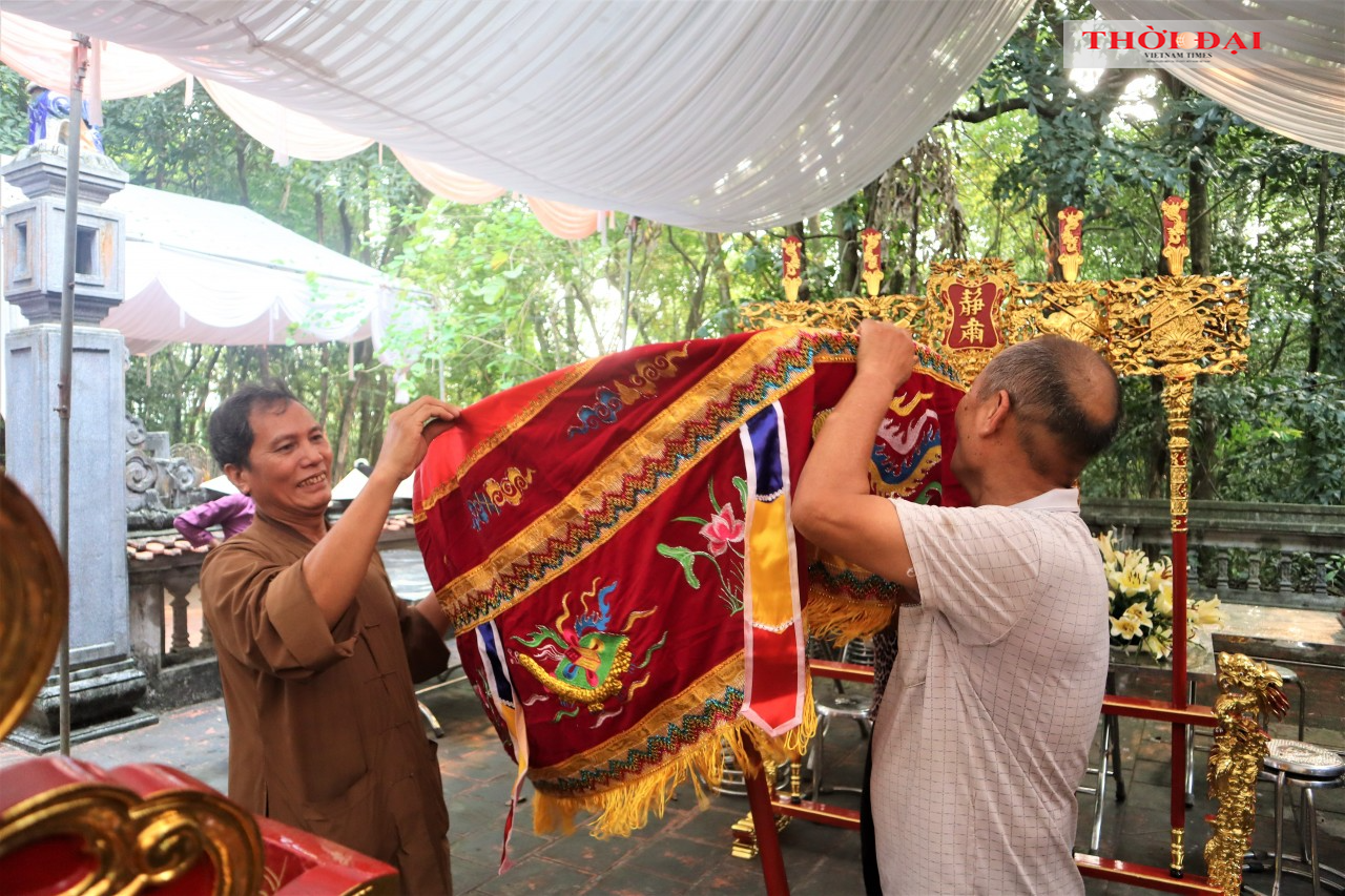 Bà con thôn Thái Sơn nô nức chuẩn bị lễ húy nhật công chúa Lào Nhồi Hoa Bà con thôn Thái Sơn nô nức chuẩn bị lễ húy nhật công chúa Lào Nhồi Hoa