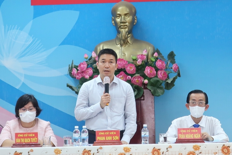 Nhân sự ứng cử đại biểu quốc hội khóa XV đơn vị bầu cử số 04 TP. Hồ Chí Minh mong muốn đóng góp cho địa phương Nhân sự ứng cử đại biểu quốc hội khóa XV đơn vị bầu cử số 04 TP. Hồ Chí Minh mong muốn đóng góp cho địa phương