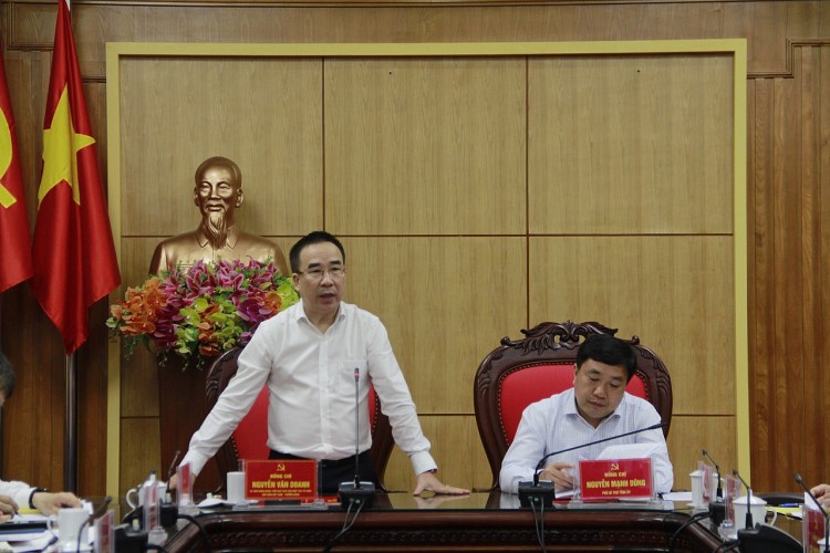 Hà Giang: Tiếp tục củng cố tổ chức, nâng cao hiệu quả hoạt động của Liên hiệp các tổ chức hữu nghị tỉnh theo tinh thần Chỉ thị 38-CT/TW Hà Giang: Tiếp tục củng cố tổ chức, nâng cao hiệu quả hoạt động của Liên hiệp các tổ chức hữu nghị tỉnh theo tinh thần Chỉ thị 38-CT/TW