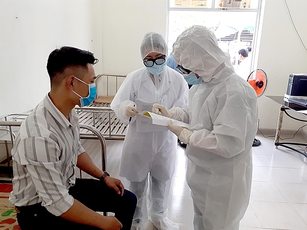 Thử tướng Quyết không để xảy ra làn sóng thứ hai lây nhiễm dịch bệnh COVID 19 5653 11