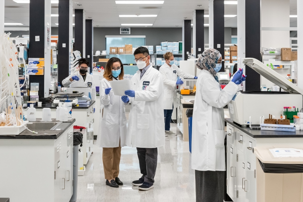 Vingroup nhận chuyển giao độc quyền công nghệ sản xuất vắc xin Mrna phòng Covid-19 tại Việt Nam Vingroup nhận chuyển giao độc quyền công nghệ sản xuất vắc xin Mrna phòng Covid-19 tại Việt Nam